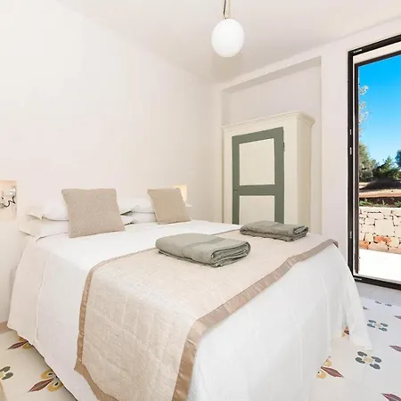 Casale La Pietra Con Piscina *