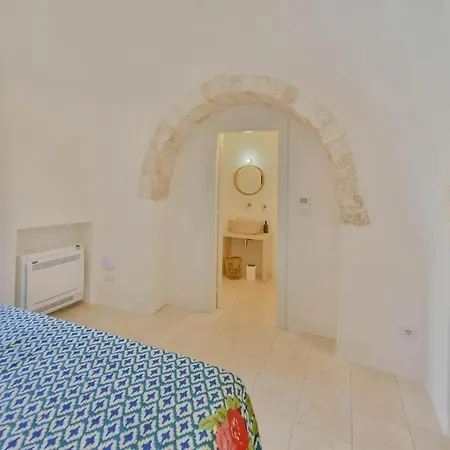 Casale La Pietra Con Piscina * Ostuni