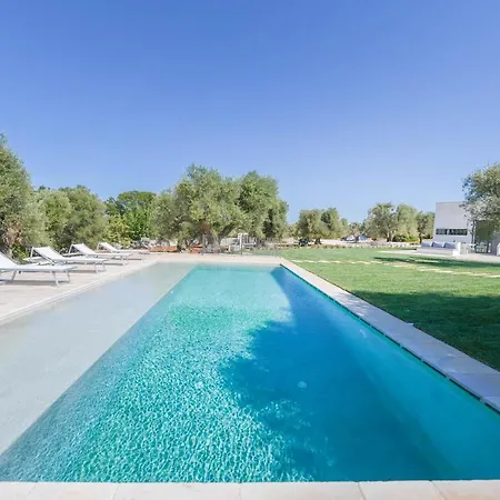 Casale La Pietra Con Piscina * Ostuni